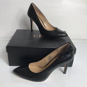 G.I.L.I. Alecia Pointed Toe Pump Shoes